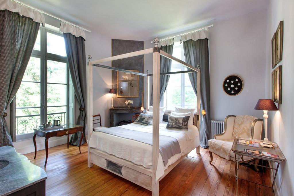 Domaine Le Castelet Bed & Breakfast Кастр Екстериор снимка