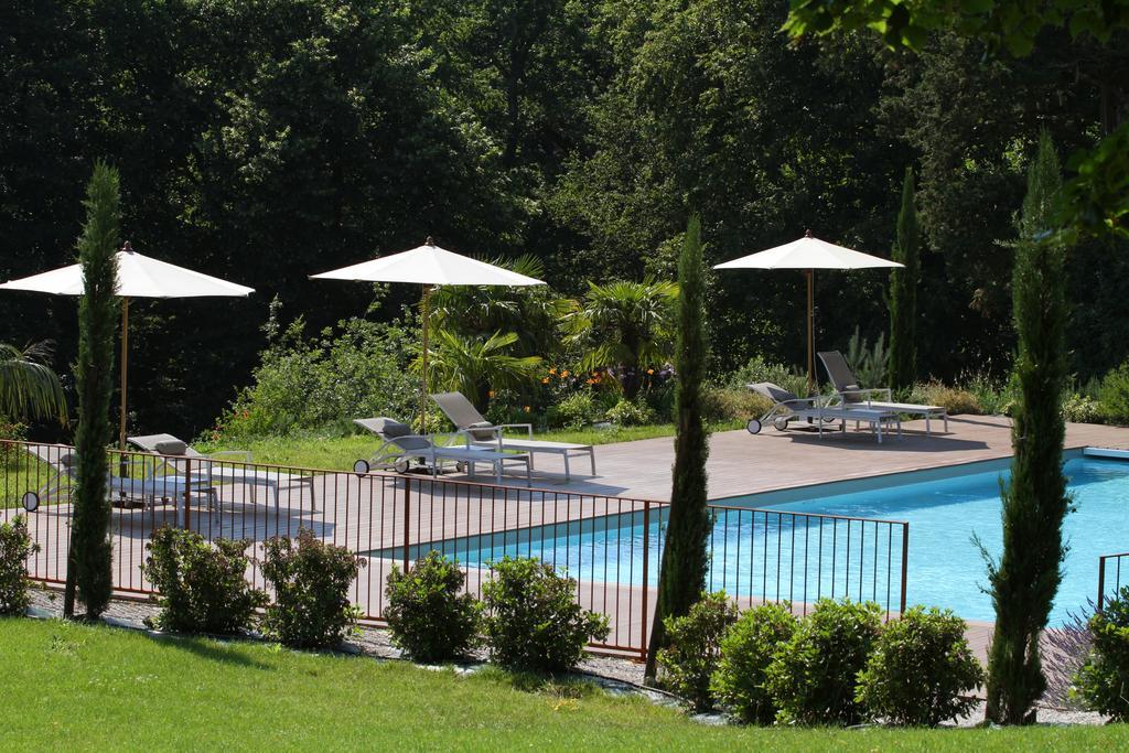 Domaine Le Castelet Bed & Breakfast Кастр Екстериор снимка