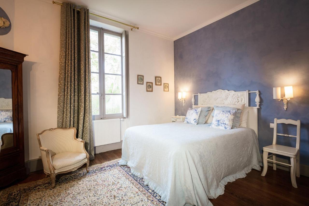 Domaine Le Castelet Bed & Breakfast Кастр Екстериор снимка