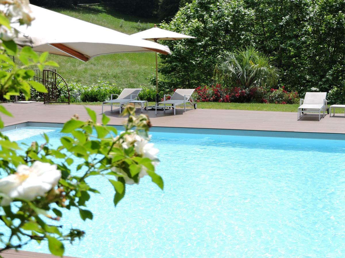 Domaine Le Castelet Bed & Breakfast Кастр Екстериор снимка